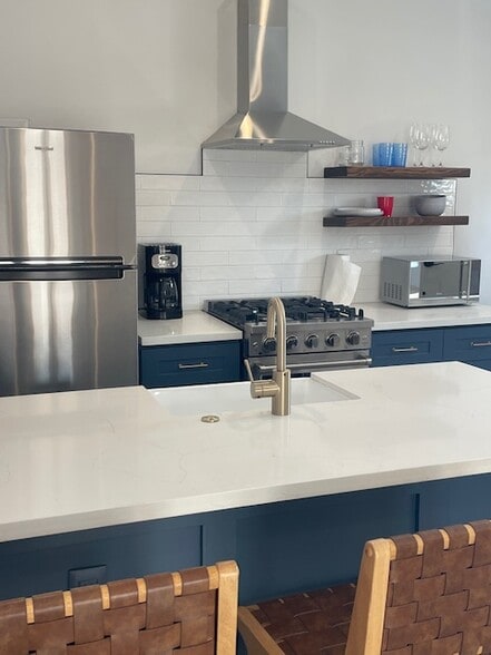 Building Photo - 769 36th St