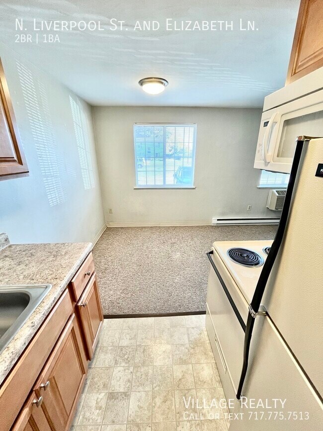 Building Photo - 55 N Liverpool St