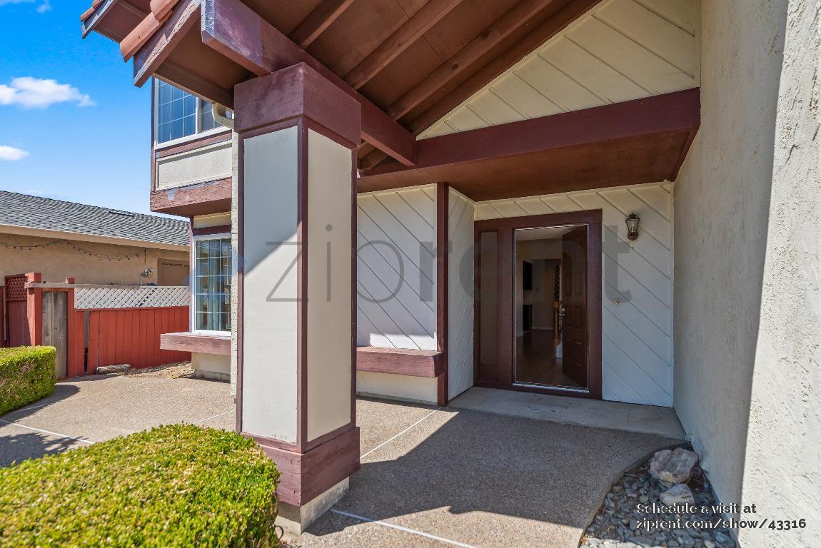 Building Photo - 33525 Bardolph Cir
