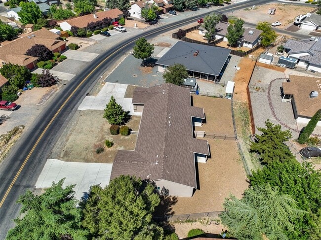 Building Photo - 7750 Spouse Dr