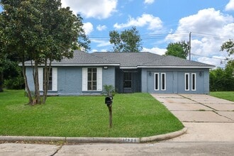 Building Photo - 12654 Monarch Rd