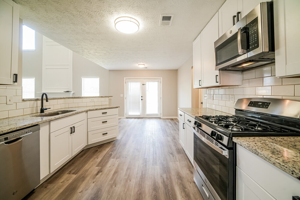 Building Photo - 27 Polo Fields NE