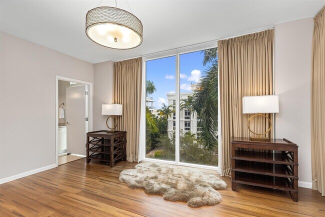 Building Photo - 45 Hendricks Isle