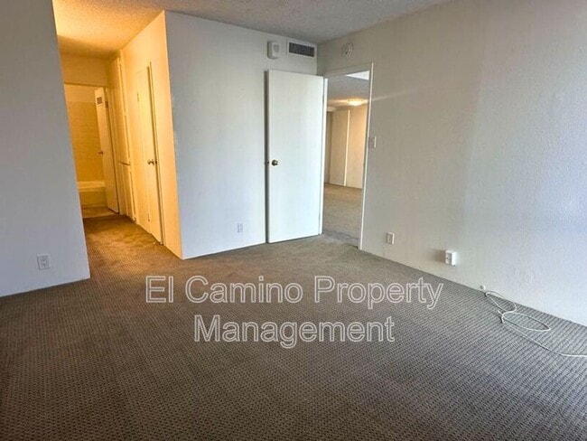 Building Photo - 1750 E Ocean Blvd