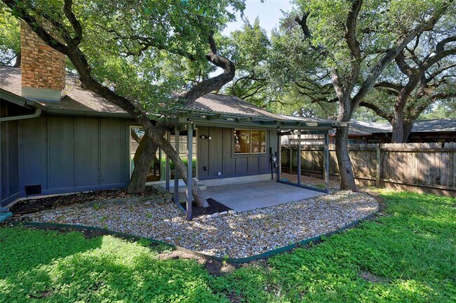 Building Photo - 11720 Running Fox Trail