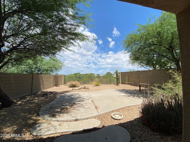 Building Photo - 2442 W Patagonia Way