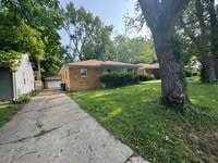 Building Photo - Jerome's Jewel: 3 Bed/1.5 Bath Home with E...