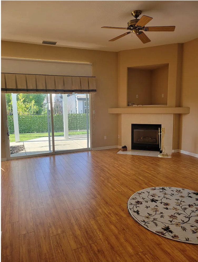 Building Photo - 723 Deerfield Way