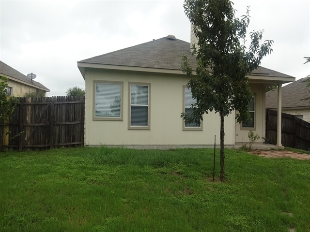 Building Photo - 144 Dark Horse Ln