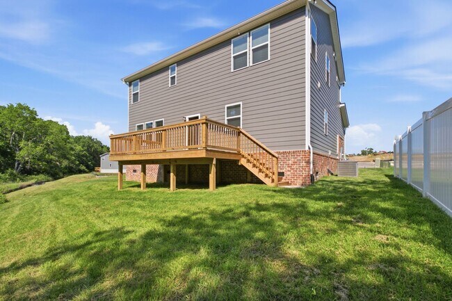 Building Photo - New Construction Home with 4 Bedrooms, 2.5 Baths, 2 Car Garage, Fenced Yard