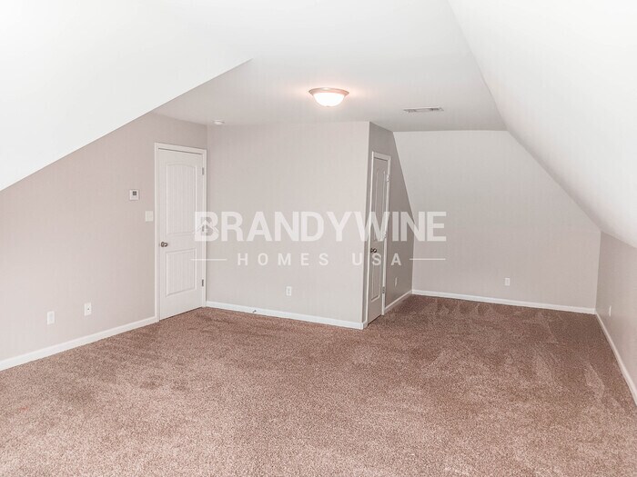 Building Photo - 2260 Webbing Dr