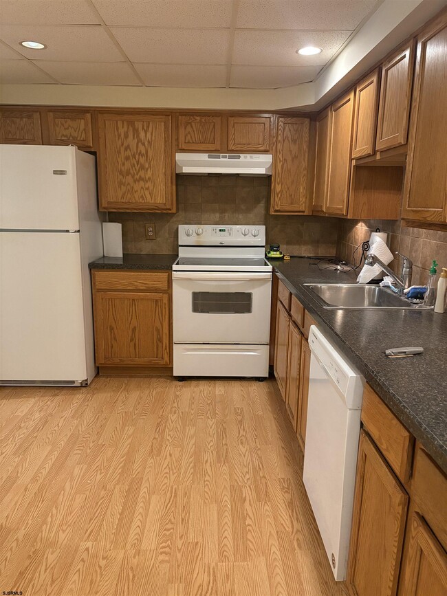 Building Photo - 2705 Goldenrod Ct