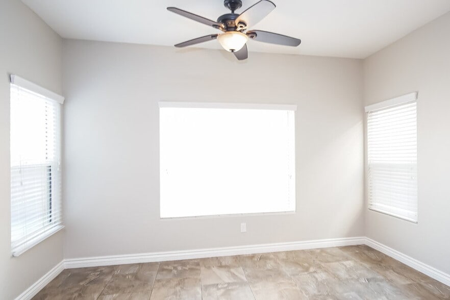 Building Photo - 4505 Harbison Canyon Ct