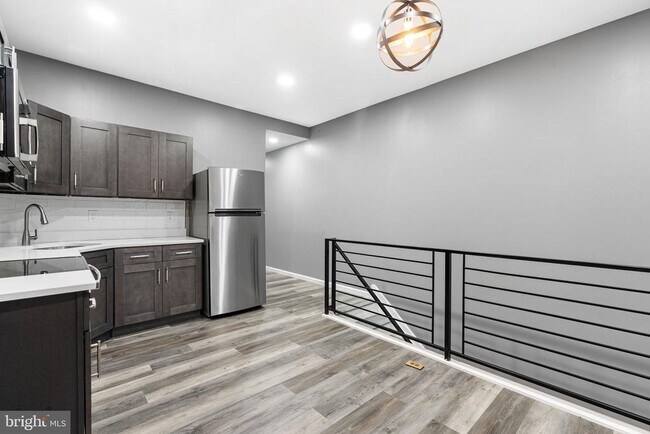 Building Photo - 2550 N 12th St