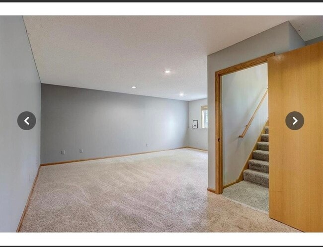 Building Photo - 501 Creekside Dr