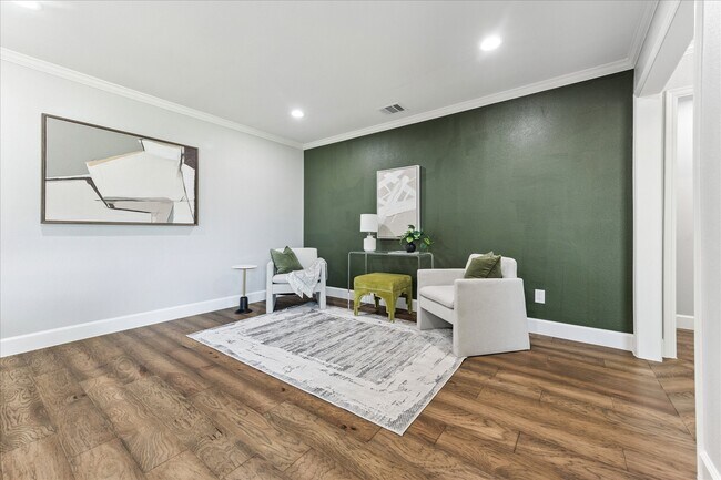 Building Photo - 5414 Sanford Rd