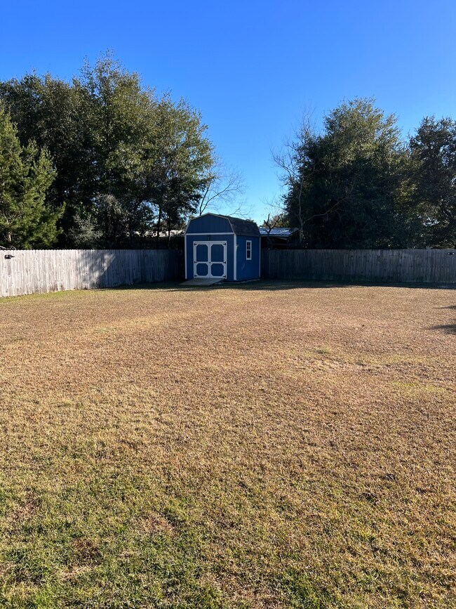 Building Photo - 8283 Calle Mio