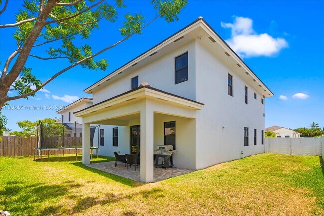 Building Photo - 14841 SW 39th Terrace