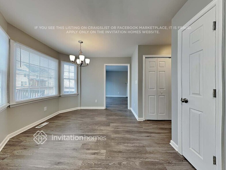 Building Photo - 205 Crossfire Rd