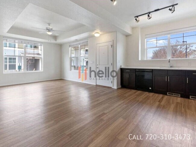 Building Photo - 9474 E 109th Dr