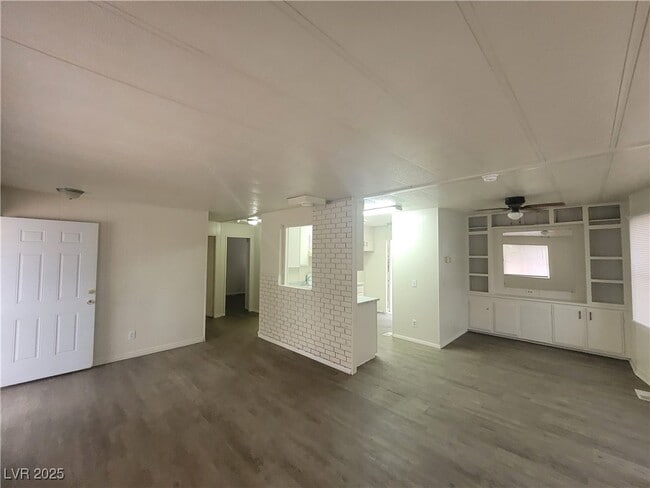 Building Photo - 367 MacFarland Ave