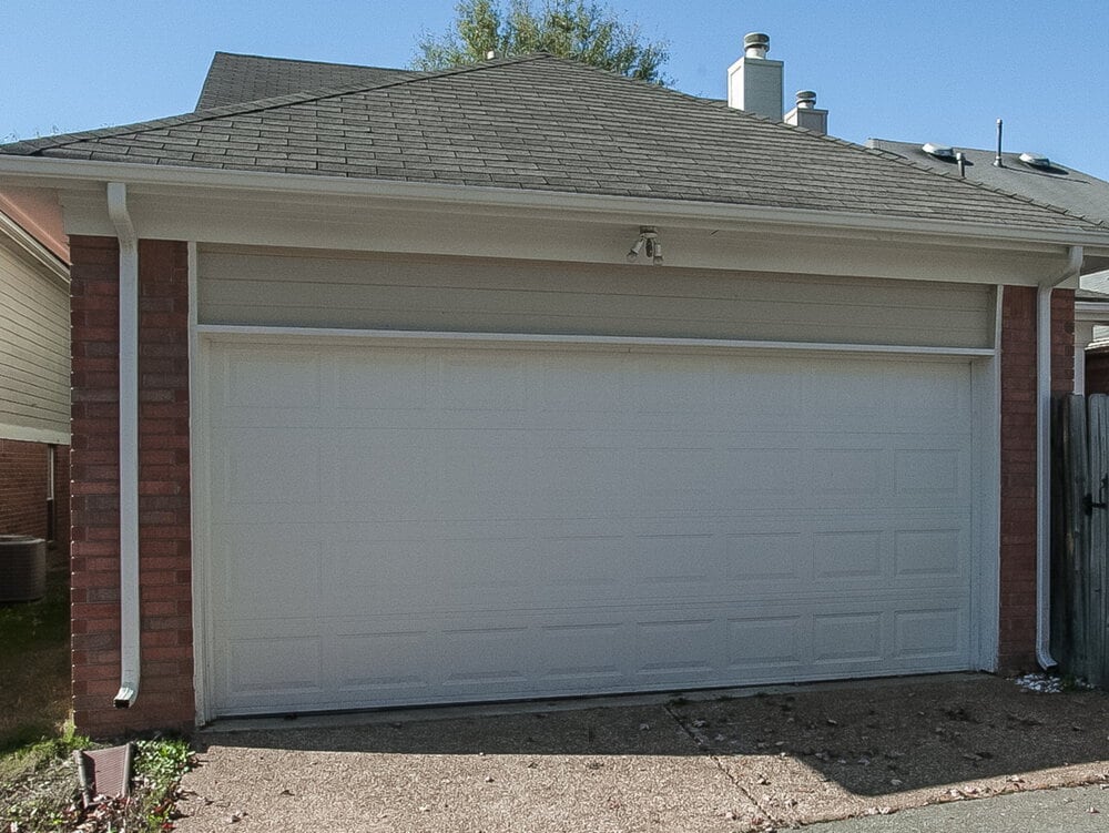 Building Photo - 596 N Ericson Rd