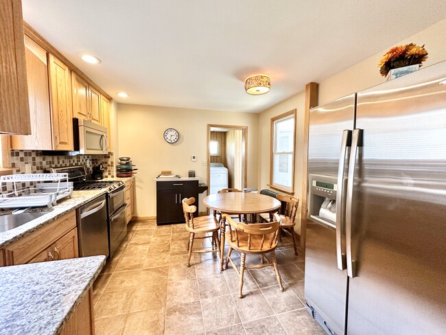 STAINLESS STEEL APPLIANCES - 990 Cherry St