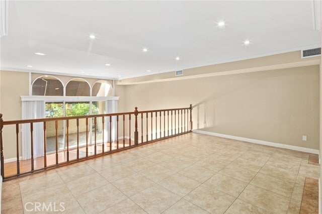 Building Photo - 5242 Lindley Ave