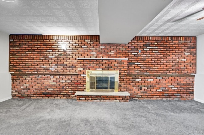 Building Photo - 8 Badami Dr