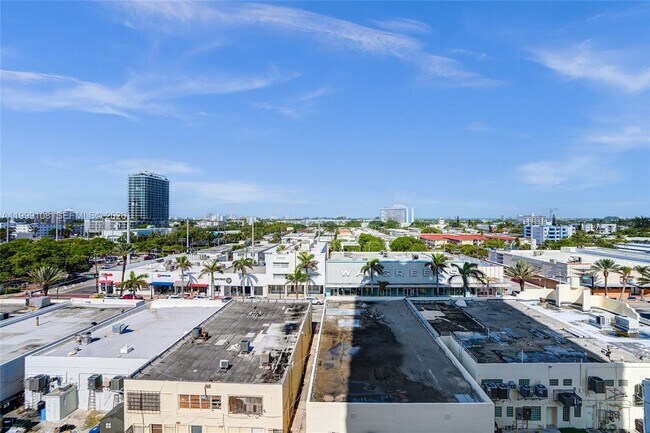 Building Photo - 7330 Ocean Terrace