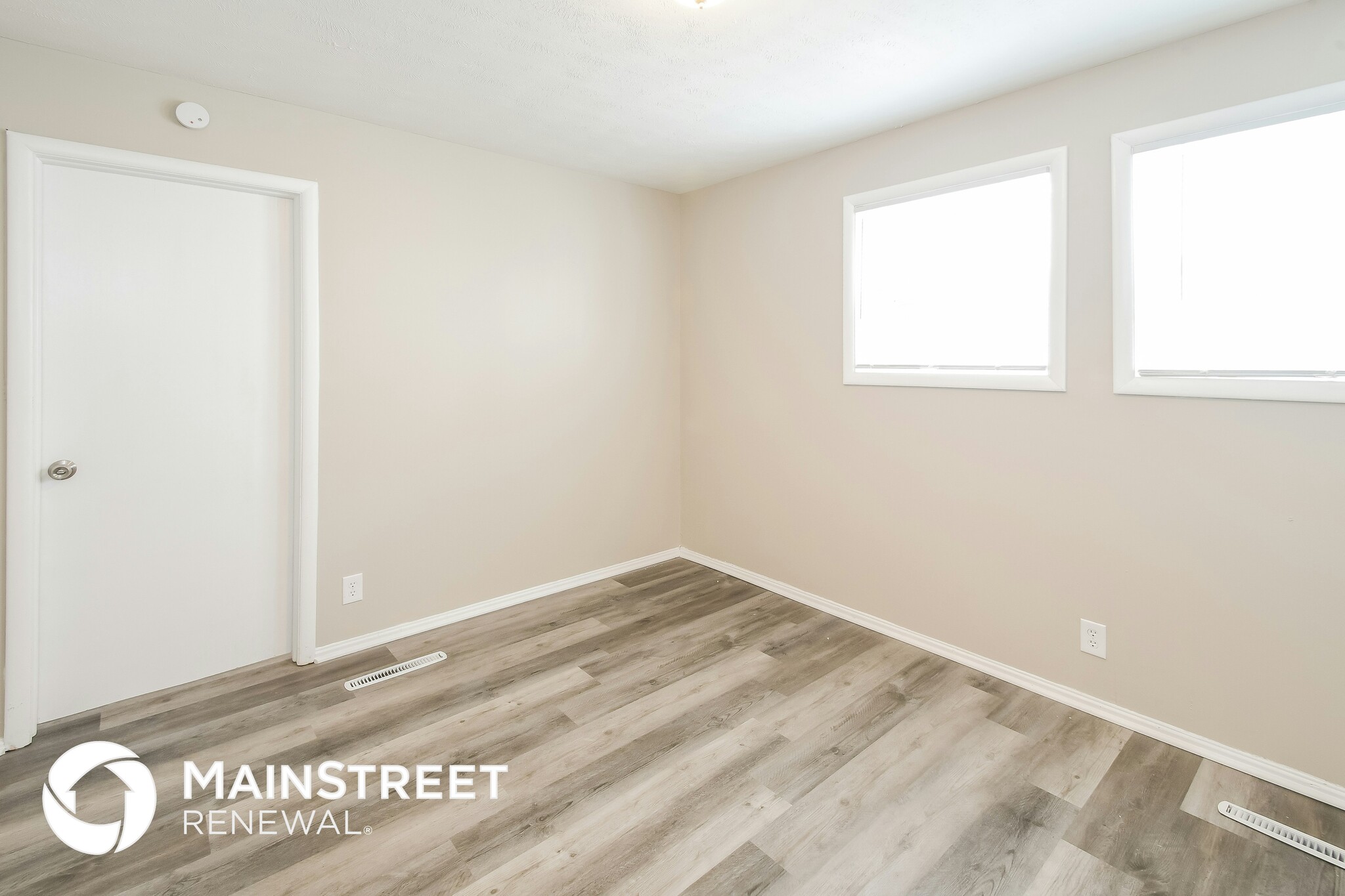 Building Photo - 519 James Dr