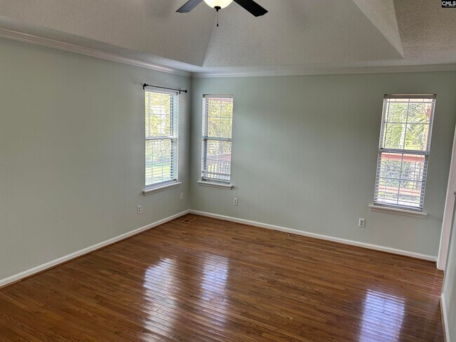 Building Photo - 100 Silverstone Rd
