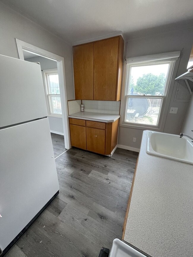 Building Photo - 1427 Judson Ave