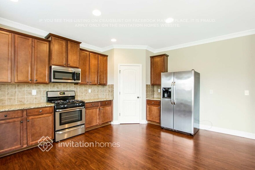 Building Photo - 3325 Allison Cir