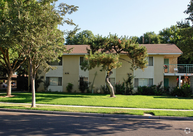 Primary Photo - Kearney Cooley Plaza