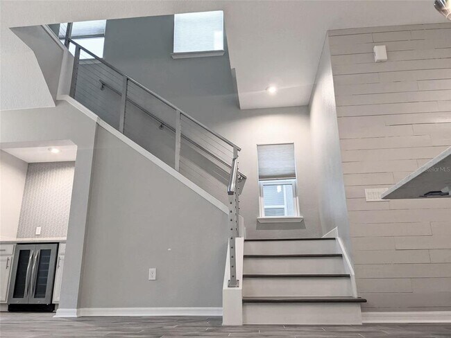 Building Photo - 11531 Charnock Dr