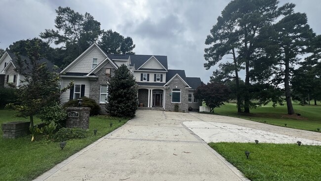 Building Photo - 267 Carolina Way