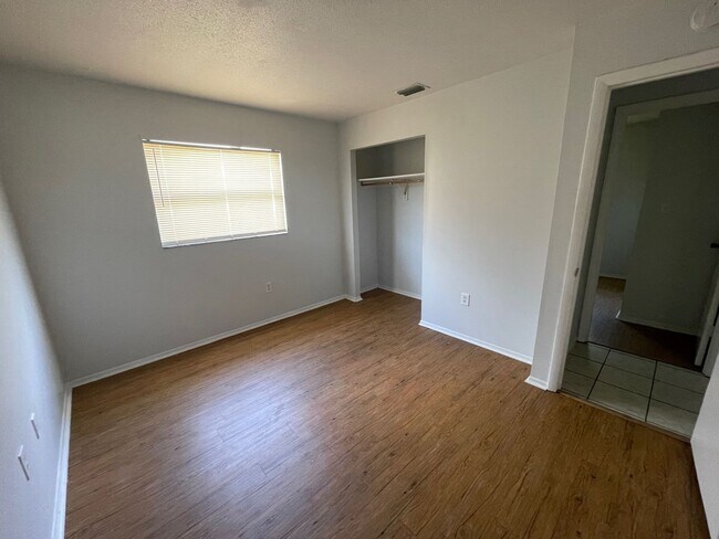 Building Photo - 2216 Flamingo Blvd