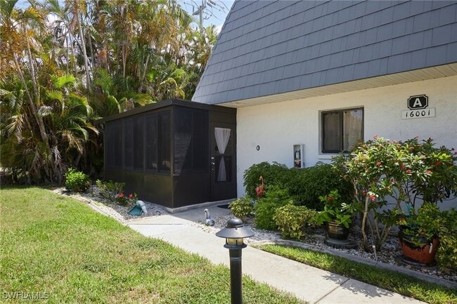 Building Photo - 16001 Amberwood Lake Ct