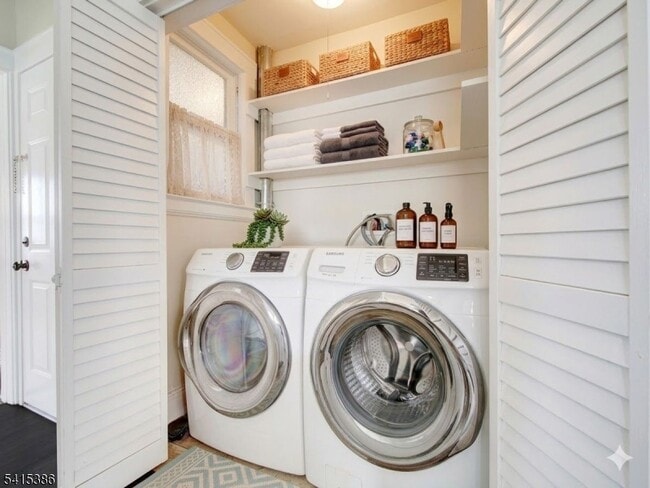 Building Photo - 97 La France Ave