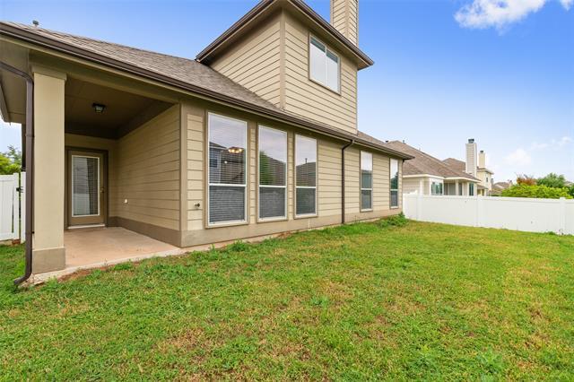 Building Photo - 5032 Harney Dr