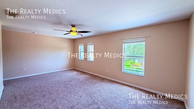 Building Photo - 10263 Malpas Point