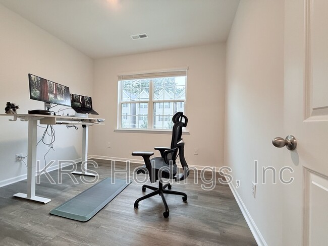 Building Photo - 4136 Trevino Dr