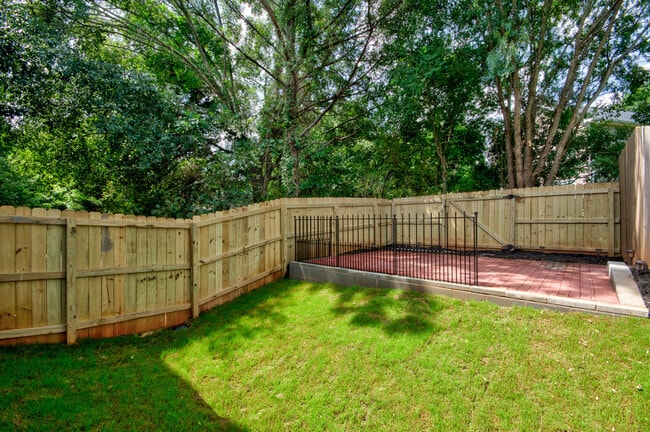 Building Photo - 3619 Brycewood Dr