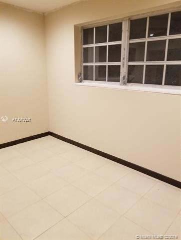 Building Photo - 6230 Melaleuca Rd