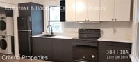 Building Photo - 3bd/1ba Updated Vintage Home in the Heart ...