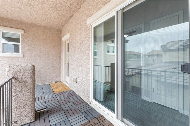 Building Photo - 2231 Desert Prairie St