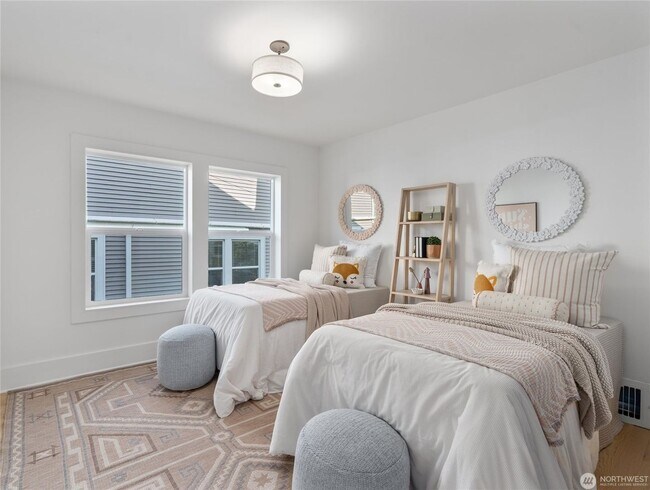 Building Photo - 4Bd/2Ba Seattle House