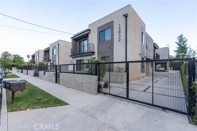 Building Photo - 13932 Bessemer St