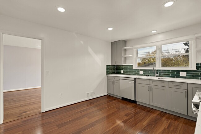 Building Photo - 119 Jasper Pl